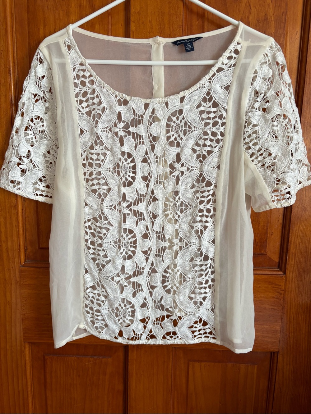 American Eagle Cream Crochet Lace Short Sleeve Blouse